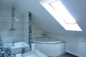 NUR FÜR STUDENTEN-/INNEN - Zimmer in 3er-WG in einem Studentenwohnheim in Reutlingen – August-Bebel-Straße 17, 72762 Reutlingen (Kreis) – Vorschaubild 5