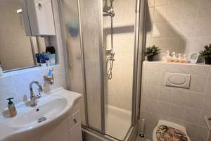 Wunderschöne, helle 4,5 Zimmer Wohnung in angenehm, ruhiger Wohnlage in Stuttgart-Hausen – 70499 Hausen, Stuttgart – Vorschaubild 16