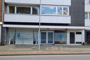 Mehrfamilienhaus mit Gewerbeeinheit - attraktive Kapitalanlage in guter Lage – Andreas-Bräm-Straße 19, 47506 Neukirchen-Vluyn – Vorschaubild 2