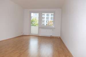 2-Zimmer-Wohnung mit Einbauküche und Waschmaschine – Yorckstraße 30b, 9130 Yorckgebiet, Chemnitz – Vorschaubild 3