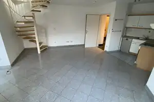 Exklusive, gepflegte 2-Zimmer-Maisonette-Wohnung mit Balkon und EBK in Fürth – Herrnstraße 87, 90763 Fürth – Vorschaubild 4