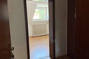Helle 3-Zimmer Dachgeschosswohnung in Duisburg-Mittelmeiderich – Die vollständige Adresse der Immobilie erhältst du vom Anbieter., 47137 Mittelmeiderich, Duisburg – Vorschaubild 15