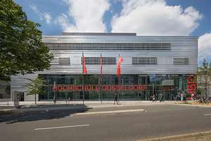 Direkt gegenüber der FH - Teilmöbelierte 2-Zimmer-Wohnung in Derendorf