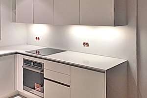 ++ GRÜNES KLEINOD + IM HERZEN VON SCHLACHTENSEE + GARTEN + DACHTERRASSE + TIEFGARAGE +  SANIERT ++ – Breisgauer Straße 45A, 14129 Zehlendorf, Berlin – Vorschaubild 14