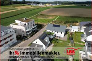 Top Wohnlage! Modernes Einfamilienhaus mit großem Garten und Doppelcarport  – Die vollständige Adresse der Immobilie erhältst du vom Anbieter., 88630 Pfullendorf – Vorschaubild 5