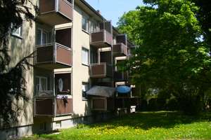 Nachmieter gesucht ab 01.07.2026 1-Zimmer-Wohnung mit Balkon in Stadtlage – Dehnhardtstr. 74, 60433 Eschersheim, Frankfurt am Main – Vorschaubild 2