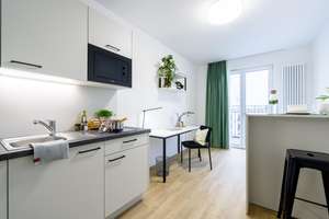 Voll möbliertes City-Apartment mit ALL-IN-Miete *BESICHTIGUNG am Dienstag, 25.08. um 15:00 Uhr*