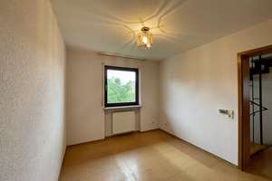 Zwei Wohneinheiten, viele Optionen – Ihr Haus in Ingolstadt – Die vollständige Adresse der Immobilie erhältst du vom Anbieter., 85053 Südost, Ingolstadt – Vorschaubild 9