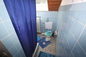 + Kaarst + Doppelhaushälfte + Baujahr 1969+ ca. 107 m² Wohnfläche + ca. 447 m² Grundstück + Garage + – Die vollständige Adresse der Immobilie erhältst du vom Anbieter., 41564 Kaarst – Vorschaubild 11