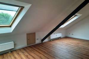 **Modernisierte und ausgefallene DG-Wohnung in Borbeck** – Schloßstr. 74, 45355 Borbeck-Mitte, Essen – Vorschaubild 4