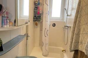 *** Altbauwohnung mit Balkon in Bad Cannstatt *** – 70372 Seelberg, Stuttgart – Vorschaubild 4