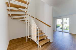 Exklusives Reihenhaus (4Zi) im Innenhof! *Top Energieklasse!* – Waldhausener Straße 130-165, 41061 Gladbach, Mönchengladbach – Vorschaubild 5