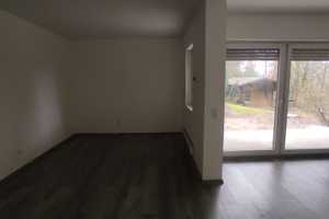 Singleappartment - mit Blick ins Grüne - Terrasse – Tizianstr. 17, 42719 Solingen – Vorschaubild 3