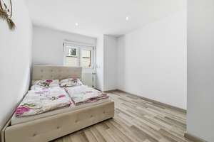 Großzügiges Einfamilienhaus in Zentrumslage von Weingarten – Die vollständige Adresse der Immobilie erhältst du vom Anbieter., 88250 Weingarten – Vorschaubild 17