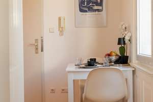 Vollmöblierte  1,5 Zimmer - Wohnung in RT Top-Lage - ideal für Studierende  – Bismarckstraße 35, 72764 Reutlingen-Mitte, Reutlingen – Vorschaubild 2