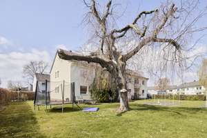 Lichtdurchflutete moderne 5-Zimmer-Eigentumswohnung mit Loggia in schöner Wohnlage von Westhoven – Die vollständige Adresse der Immobilie erhältst du vom Anbieter., 51149 Ensen, Köln – Vorschaubild 2
