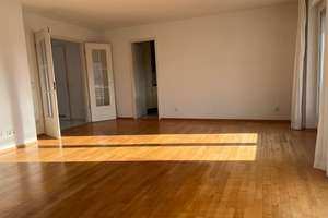 Penthouse mit Dachterrasse ...und 4 lichtverwöhnten Zimmern – Die vollständige Adresse der Immobilie erhältst du vom Anbieter., 65197 Klarenthal, Wiesbaden – Vorschaubild 7
