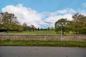 Großzügiges Wohnen am Schloss Hubertusburg - Einziehen und wohlfühlen – Nordsachsen (Kreis) – Vorschaubild 6