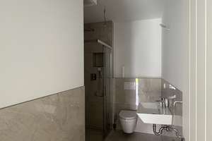 Exklusive 4-Zimmer-Souterrain-Wohnung mit lux. Innenausstattung inkl. EBK in Wiesbaden – Die vollständige Adresse der Immobilie erhältst du vom Anbieter., 65205 Südost, Wiesbaden – Vorschaubild 8