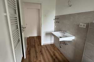 Sanierte Dachgeschosswohnung in Hamburg-Heimfeld inkl. großem Spitzboden – Alter Postweg 72, 21075 Heimfeld, Hamburg – Vorschaubild 14