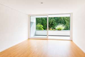 Stilvoll wohnen auf zwei Ebenen – hochwertig ausgestattete 3-Zi-Split-Level-Whg mit Loggia + Balkon – Oberföhringer Strasse 127 a, 81925 Oberföhring, München – Vorschaubild 7