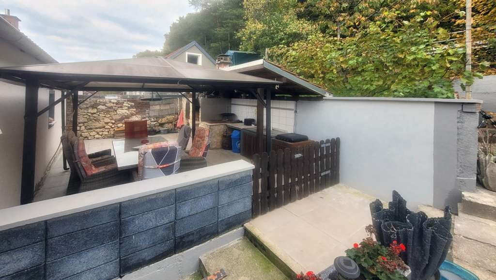 Immobilie in Altmannstein - Provisionsfrei! 4 Zimmer Einfamilienhaus mit großer Dachterrasse in Altmannstein-Neuenhinzenhausen - Bild 2