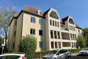 Großzügige und günstig geschnittene Wohnung im Herzen des Musikerviertels (Erbbaurecht)