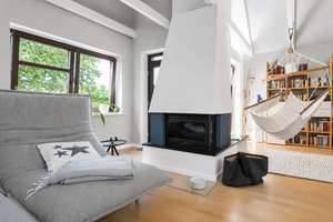 KIEL-SUCHSDORF: Großzügiges Wohnen mit Galerie, Kamin und zwei Sonnenterrassen – Die vollständige Adresse der Immobilie erhältst du vom Anbieter., 24107 Suchsdorf, Kiel – Vorschaubild 17