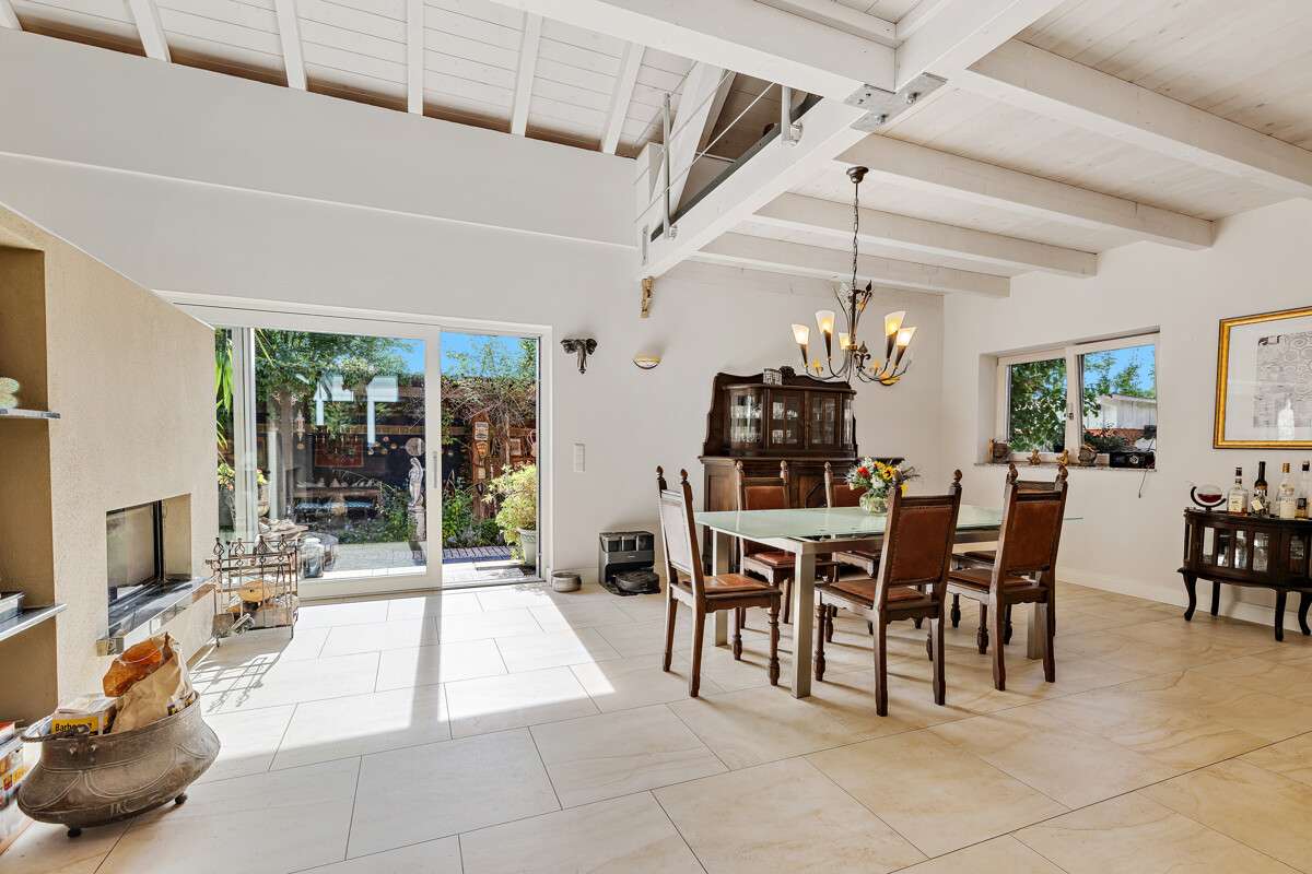 Immobilie in Affing - Exklusive Villa auf einzigartigem Grundstück in Affing - Bild 7