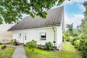 Modernes Einfamilienhaus mit Pool, Wellnessbereich, 168 m² Nebengebäude und Zugang zur Nuthe – Die vollständige Adresse der Immobilie erhältst du vom Anbieter., 14473 Südliche Innenstadt, Potsdam – Vorschaubild 3