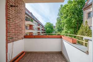 🏡 Familien-Traum im Herzen Lankwitz - Charmante 3 Zi mit Süd-Balkon & Blick in den Garten – Die vollständige Adresse der Immobilie erhältst du vom Anbieter., 12249 Lankwitz, Berlin – Vorschaubild 3