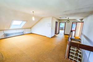 Haus mit Geschichte sucht Zukunft – Familienresidenz in Daxlanden zur stilvollen Neugestaltung – Die vollständige Adresse der Immobilie erhältst du vom Anbieter., 76189 Daxlanden, Karlsruhe – Vorschaubild 17