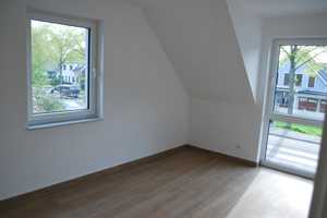 Modernes Neubau mit Topausstattung und Garten – Düsseldorf – Vorschaubild 13