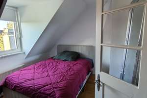 Geschmackvolle Dachgeschosswohnung mit offenem Wohn- und Küchenbereich in Köln-Merheim – 51109 Merheim, Köln – Vorschaubild 8