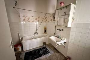 3-Zimmer-Altbauwohnung in Mönchengladbach-Eicken — auf Wunsch renoviert – Die vollständige Adresse der Immobilie erhältst du vom Anbieter., 41063 Eicken, Mönchengladbach – Vorschaubild 11