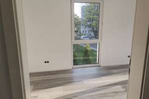 Viel Platz für den Alltag in dieser 4-Zimmer-Wohnung in Hamburg – Die vollständige Adresse der Immobilie erhältst du vom Anbieter., 22339 Hummelsbüttel, Hamburg – Vorschaubild 20