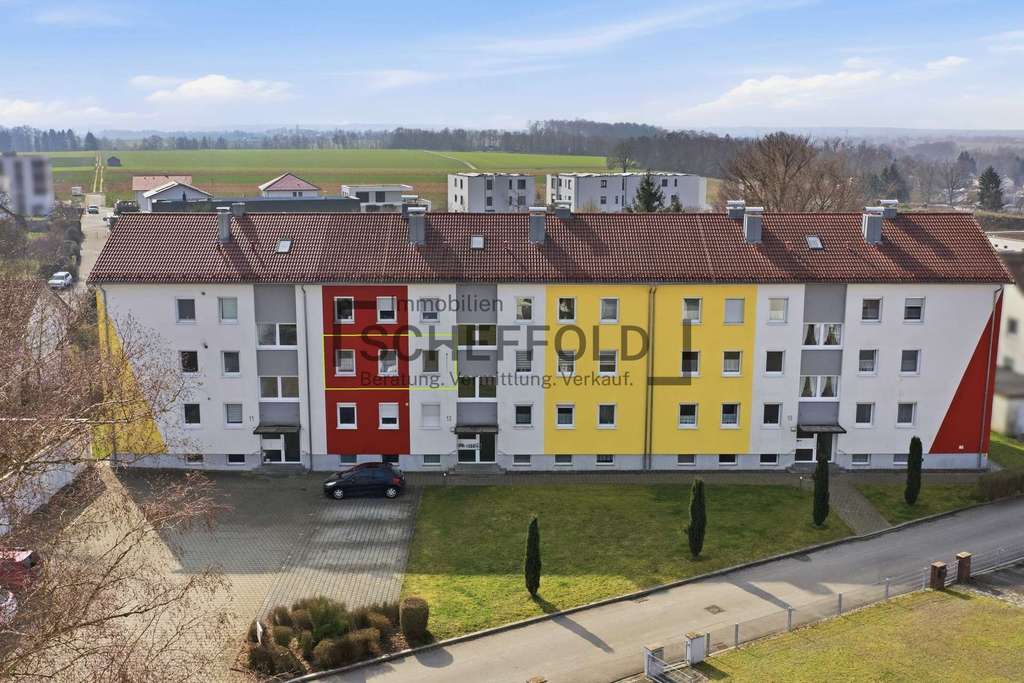 Immobilie in Laupheim - Neustart! Stadtnahe 3,5 Zimmer Wohnung mit Sonnenbalkon - Bild 1