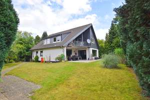 Endlich mal ein Haus für die Familie mit bis zu vier Kindern ... – Die vollständige Adresse der Immobilie erhältst du vom Anbieter., 22393 Sasel, Hamburg – Vorschaubild 2
