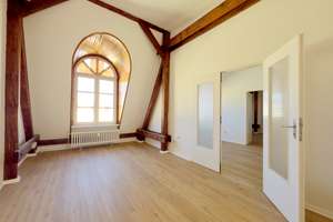 4 - Zimmer -  Dachgeschosswohnung mit Terrasse in Spandau! – Kurstraße 4, 13585 Spandau (Ortsteil), Berlin – Vorschaubild 2