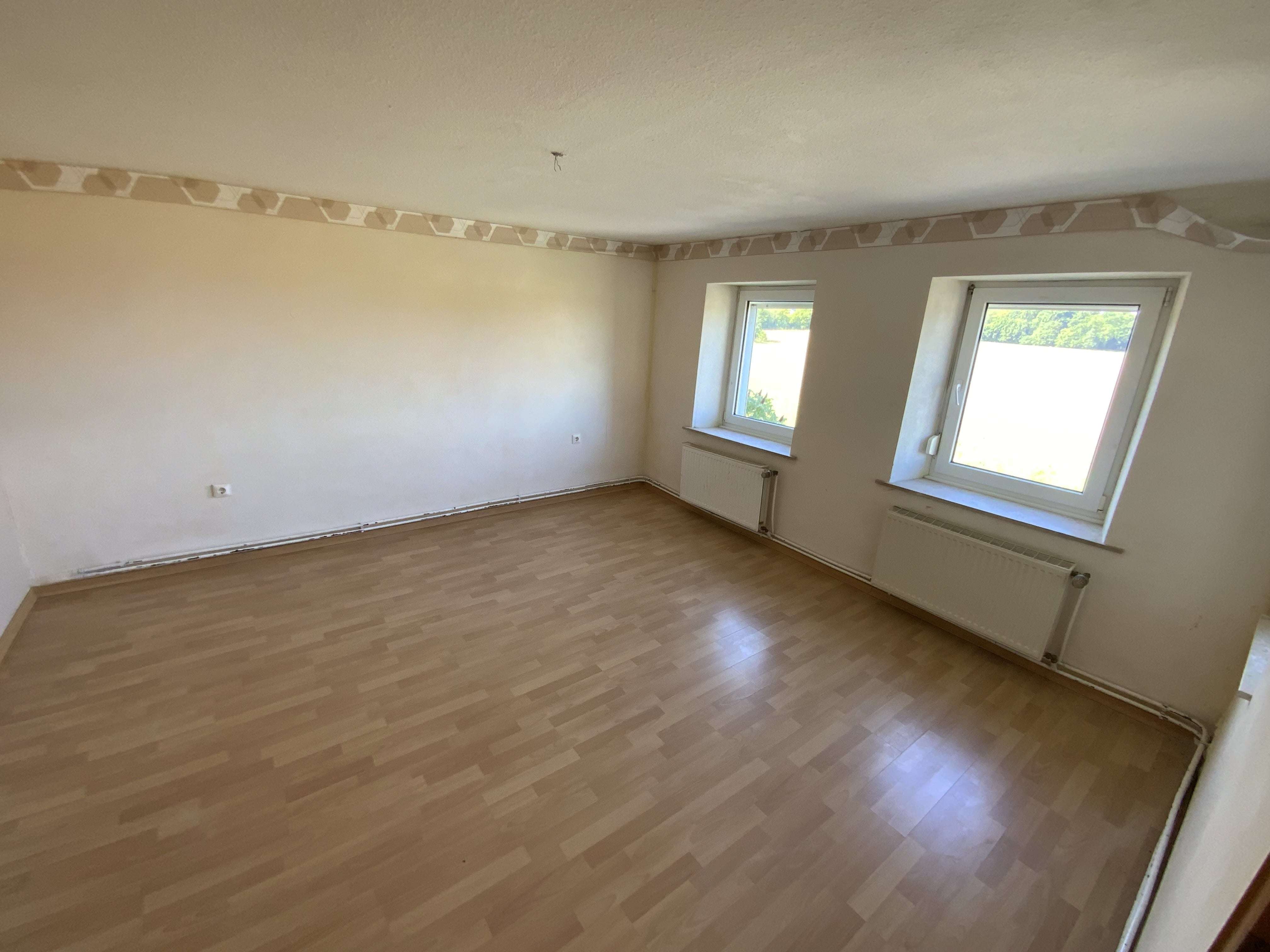 Immobilie in Lage - Sanierungsobjekt mit Charme und Potential



 - Bild 5