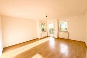 Helle 2-Zimmer-Gartenwohnung mit Südwest-Eckgarten in Ingolstadt – Die vollständige Adresse der Immobilie erhältst du vom Anbieter., 85049 Friedrichshofen-Hollerstauden, Ingolstadt – Vorschaubild 3