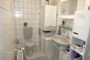 Kleines gemütliches Häuschen in ruhiger Lage in Flörsheim-Weilbach - ideal für 2-3 Personen – Main-Taunus-Kreis – Vorschaubild 9
