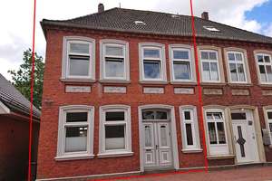 Stadthaus mit 2 Wohneinheiten und kleinem Stadtgarten – Die vollständige Adresse der Immobilie erhältst du vom Anbieter., 25554 Wilster – Vorschaubild 1