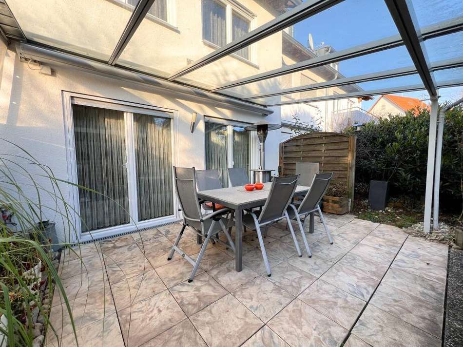 Terrasse überdacht