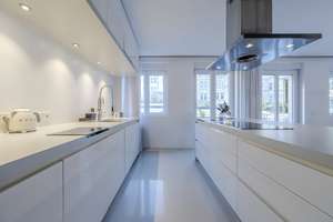 Design-Wohnung mit Kamin & Spa-Bad | 160 m² Stuttgart-Mitte – Die vollständige Adresse der Immobilie erhältst du vom Anbieter., 70182 Heusteigviertel, Stuttgart – Vorschaubild 4