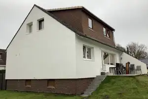 neuer Preis, freistehendes Haus mit viel Platz und Potential in Isernhagen HB – Rosenstr. 4, 30916 Hannover (Kreis) – Vorschaubild 3