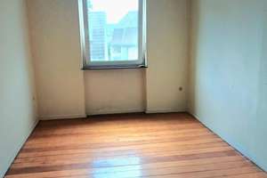 Interessantes 8-Parteienhaus in Mannheim-Neckarau-Attraktive Kapitalanlage mit Entwicklungspotenzial – Die vollständige Adresse der Immobilie erhältst du vom Anbieter., 68199 Neckarau, Mannheim – Vorschaubild 5