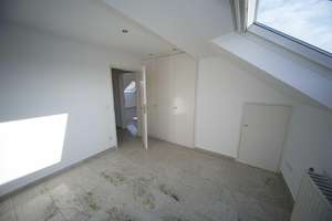 Düsseldorf Zoogegend 4 Zimmer DG-Wohnung – Grunerstraße 38, 40239 Düsseltal, Düsseldorf – Vorschaubild 7