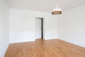 Bestandsvermietete 2-Zimmer-Altbauwohnung im denkmalgeschützten Gründerzeithaus – Jakobstraße 17, 2826 Innenstadt, Görlitz – Vorschaubild 7