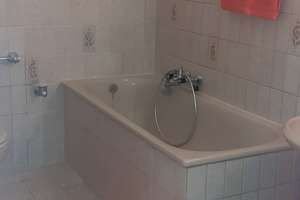 Sehr gut geschnittene 2,5 Zimmerwohnung, 66 qm, mit Balkon, Provisionsfrei, ab sofort, 015754859264 – Die vollständige Adresse der Immobilie erhältst du vom Anbieter., 40227 Oberbilk, Düsseldorf – Vorschaubild 11
